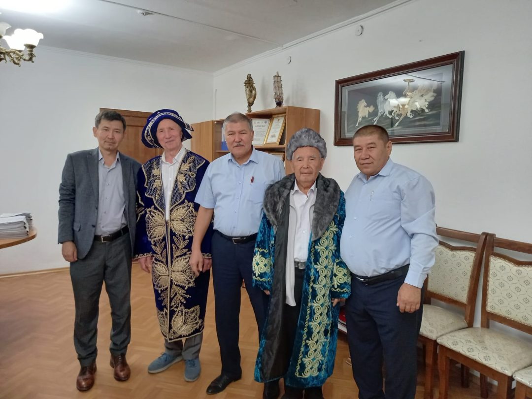 Guest lecture by Robert Garabshevich Mukharlyamov, Professor, Doctor of Physical and Mathematical Sciences, Honored Scientist of the Republic of Tatarstan
