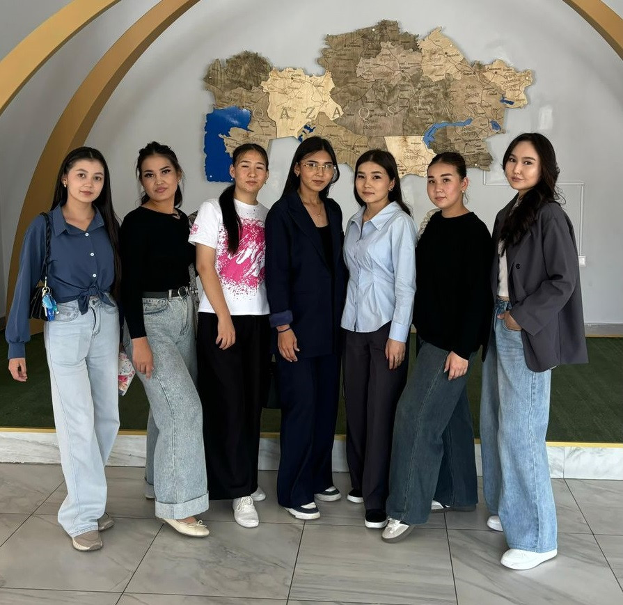 CAIU students took part in a meeting on interethnic unity