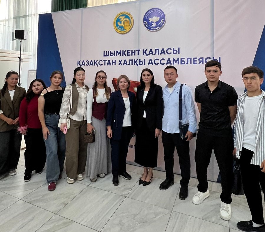 ОАИУ студенттері «Ассамблея жастары» ұйымдастырған «Даналық көпірі» кездесуінде