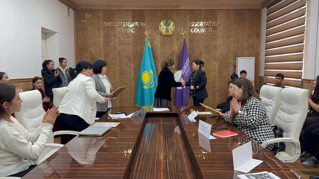 «Сөйлеу ортасының экологиясы және өскелең ұрпақтың сөйлеу мәдениетін қалыптастыру» тақырыбында өткен дөңгелек үстел